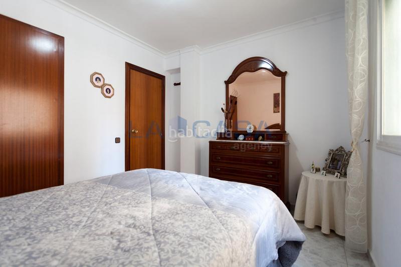 Foto 20d0be73-0fcd-43de-ac87-ae18e90bbb99. Dúplex amb calefacció a Les Planes Hospitalet de Llobregat (L´)