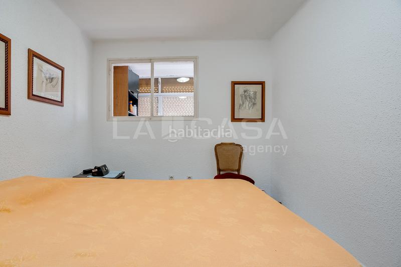 Foto a571c43e-3a1a-4ac6-bd45-255a9ca18efb. Piso en La Verneda - La Pau Barcelona