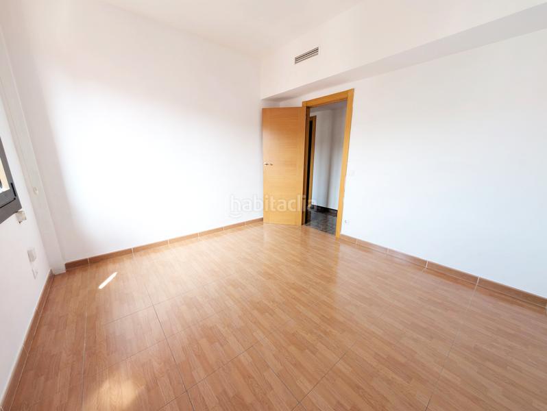 Foto 9a09ef10-28a4-4ca8-be72-c6e88cf5d543. Flat with heating in El Poble Sec - Parc de Montjuïc Barcelona