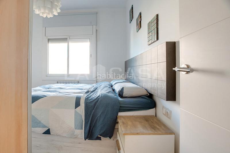 Foto d9bd4605-11ce-4102-ad8e-a142422c97fc. Appartamento con riscaldamento in Llefià Badalona