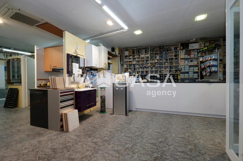 Foto dcf943f3-c8a6-4c69-bfff-03cf990d24c1. Local comercial en Porta Barcelona