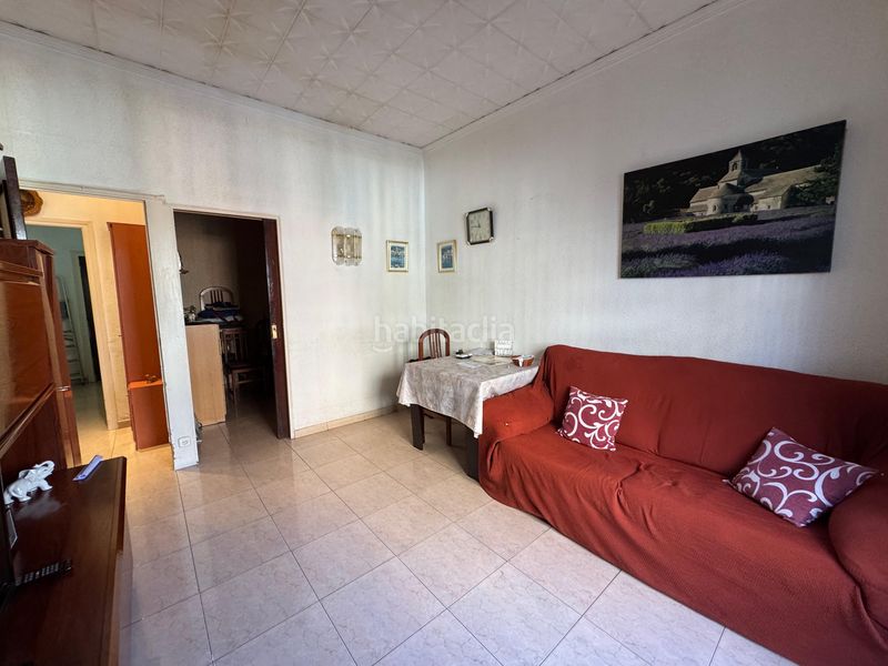 Foto eb4db4ab-ff8f-42b2-a16b-0b705bdaf45e. Pis a El Camp de l´Arpa del Clot Barcelona