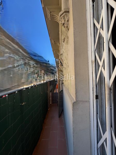 Foto fd914bb9-6a3b-451a-851d-e56d739e6d44. Pis a El Camp de l´Arpa del Clot Barcelona