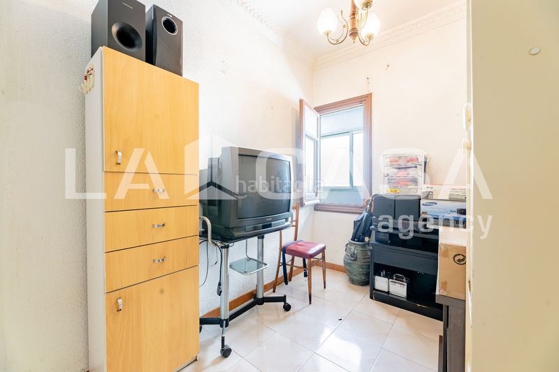 Foto 950e1b91-5205-4f59-af04-7fd71bc35379. Pis a Trinitat Valencia