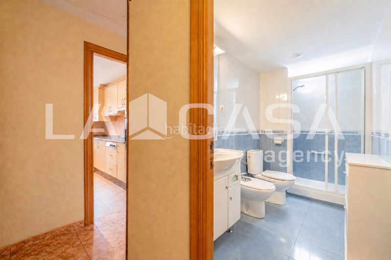 Foto 0bc32550-3e2b-445f-80f9-4b8cf75ba46b. Pis a Albors Valencia