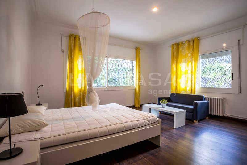 Foto 51a0883e-ea92-4c49-a019-277d97f60c5e. Casa amb aparcament a Montmar Castelldefels