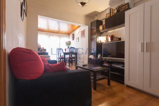 Àtic  Calle mimoses de les. En venta