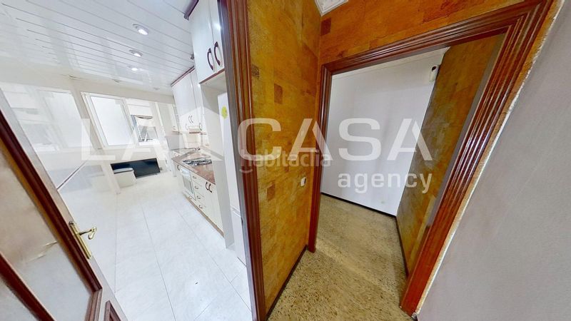 Foto db50c891-77c8-445c-ac61-18ab04a5b70e. Pis a El Clot Barcelona