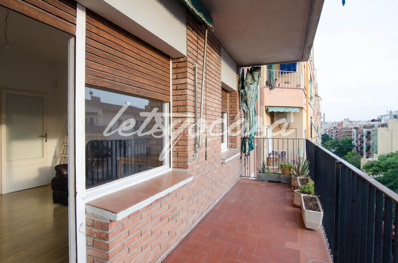 Foto 3b3c2044-51f3-453a-a7ad-d2daeea9b562. Piso  con terraza en sant andreu en La Sagrera Barcelona