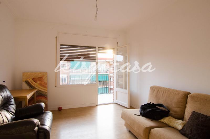 Foto f65888b2-db97-418f-af64-5ffc0ea37f8b. Piso  con terraza en sant andreu en La Sagrera Barcelona
