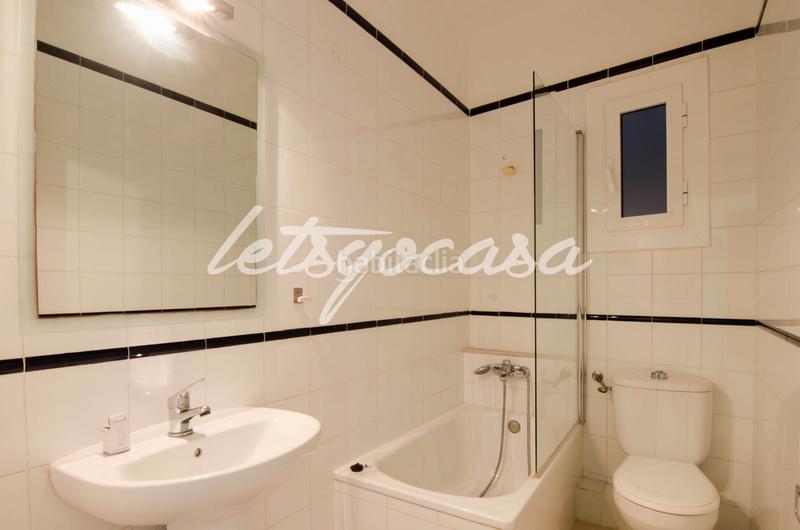 Foto 2036402b-1bf3-4057-912b-435660ac26b5. Pis a La Sagrera Barcelona