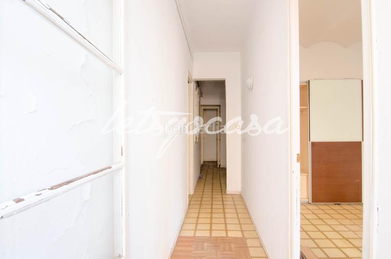 Foto 1b8dc5be-da87-4df4-a002-f4c142d82a8f. Pis a Barri de les Corts Barcelona