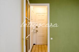 Appartamento  Carrer d'evarist arnús. Piso con mucho potencial en les corts.