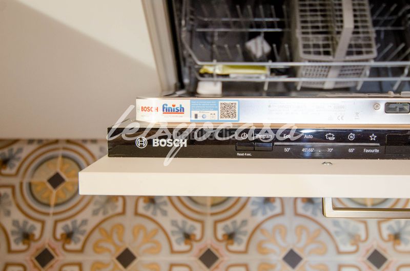 Foto 3385c484-0dac-4397-b629-5ce935542906. Pis amb calefacció a Barri de les Corts Barcelona