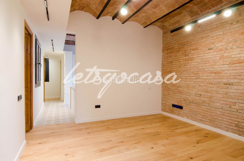 Foto 8220b939-ad97-493a-9345-25479c2391e6. Pis amb calefacció a Barri de les Corts Barcelona
