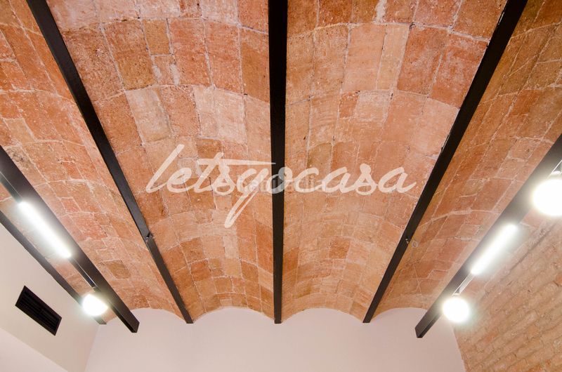 Foto 9a5f35d0-a883-4d4b-8fc3-8e086734e76e. Pis amb calefacció a Barri de les Corts Barcelona