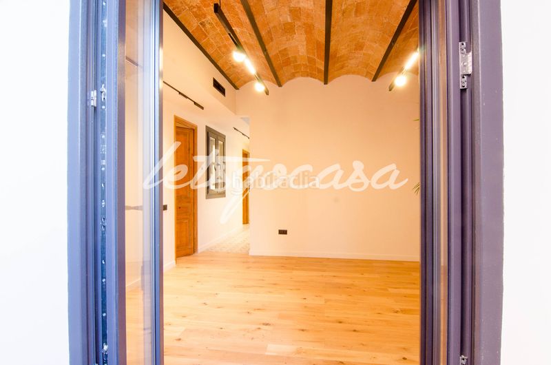 Foto a23c1e1e-f15f-4be9-b4fa-2101c912e954. Pis amb calefacció a Barri de les Corts Barcelona
