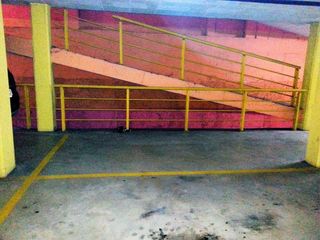 Alquiler Parking moto en Riera de figuera major 51. Plaza de moto