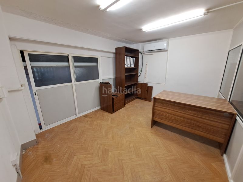 Foto 470b7b9d-9e3d-4207-8b6c-26388113e281. Local comercial a La Llàntia Mataró