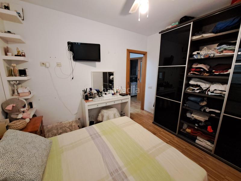 Foto 404ea9d9-50bb-4480-b5fc-c107b26cd155. Casa adossada amb calefacció a Els Molins Mataró