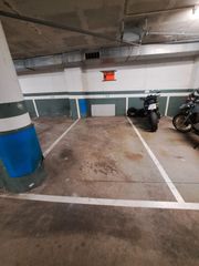 Autoparkplatz in Ronda de sant oleguer 33. Plaza cerrada