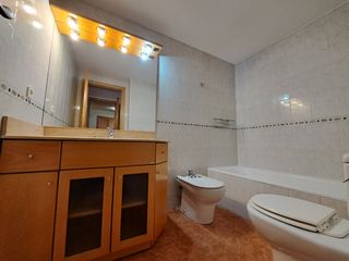 Etagenwohnung  Carrer del pintor joan carles panyó. Piso con pk y trastero!