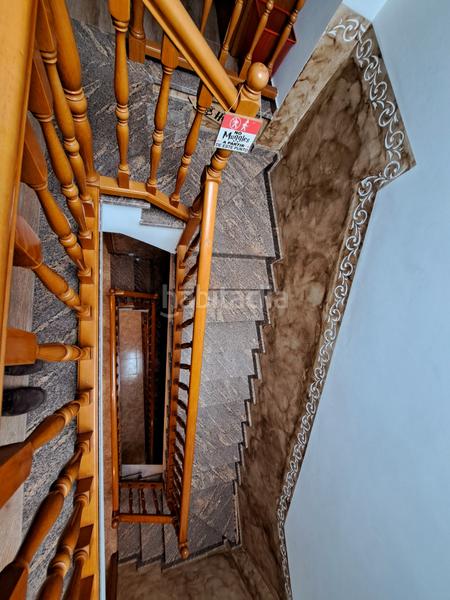 Foto 5658d3ec-3525-4830-baa2-1d91fa434033. Casa aparellada amb xemeneia calefacció aparcament piscina a Mataró