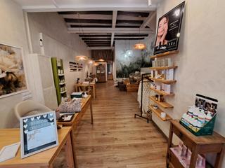 Traspàs Local Comercial  Carrer de sant benet. ¡oportunidad de trabajo en mataró!