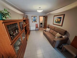Appartement  Ronda de la cerdanya. Zona muy tranquila!
