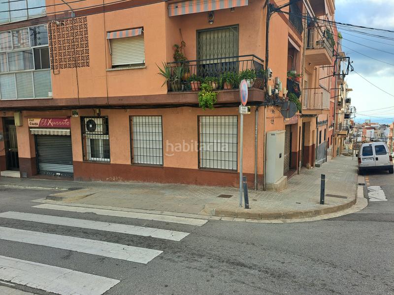 Foto 9ab1fe4d-4bc6-470f-a05c-5c6309b01c58. Alquiler local comercial en carrer càceres 11 bar en alquiler! en Mataró