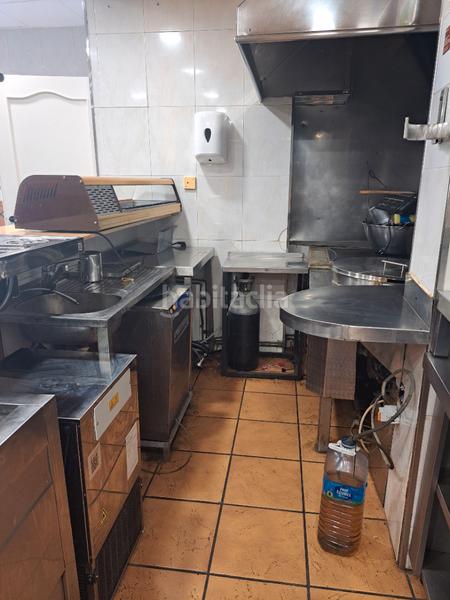 Foto a87e8df7-ec7c-45be-8300-3a818ebac3c3. Alquiler local comercial en carrer càceres 11 bar en alquiler! en Mataró