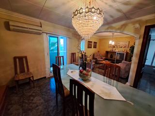 tic  Carrer d'almeria. Espectacular tico con terraza privada!