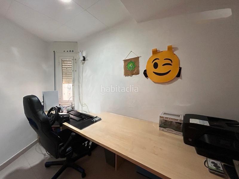 Foto 4cb0701e-ecb3-4dd3-b0be-fa6aa528fa74. Tríplex bonito ático en venta que combina confort y estilo! en Mataró