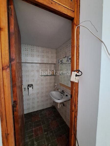 Foto 05d18fe6-8833-4b66-bf30-9d7427f4fa42. Alquiler local comercial se alquila un amplio local en ciudad! en Mataró
