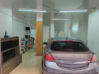 Local Comercial en Carrer de la Creu d'en Fins