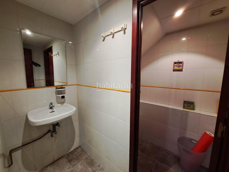 Foto 0e4ad68a-4167-4b75-bd02-ee2a3815385c. Alquiler local comercial ¡oportunidad de alquilar un local comercial a pie de calle! en Mataró