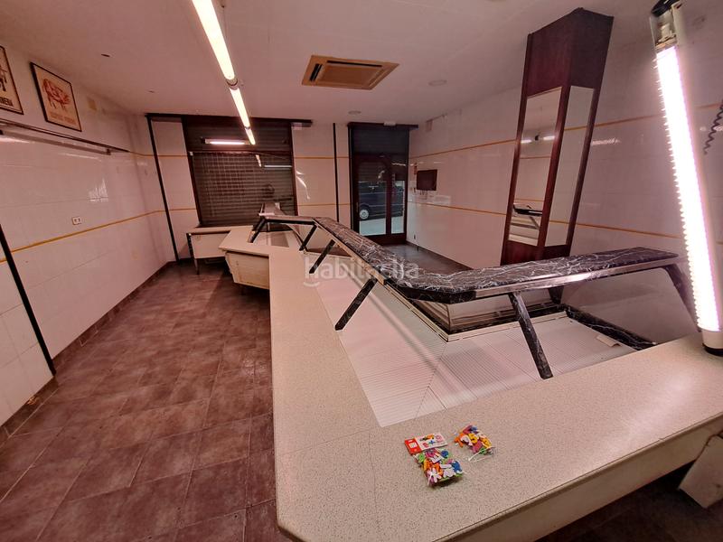 Foto fe686255-68a2-438c-a57e-623684c58237. Alquiler local comercial ¡oportunidad de alquilar un local comercial a pie de calle! en Mataró