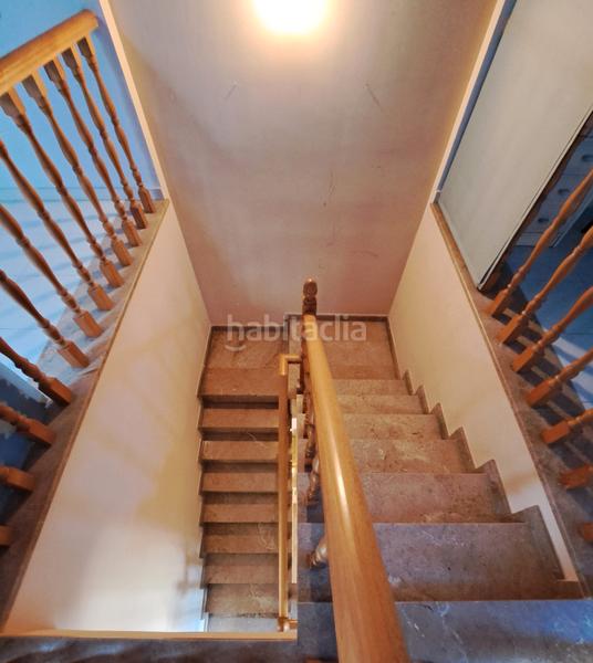 Foto 039ef697-aac4-4519-941c-aeb09579e912. Casa adossada amb xemeneia calefacció aparcament a Mataró