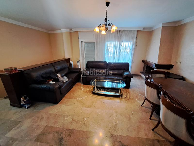 Foto dafe6171-b4dd-4020-be23-d3ab54332dcf. Casa adossada amb xemeneia calefacció aparcament a Mataró