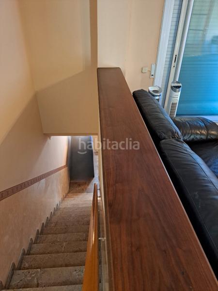 Foto ffe455d9-c56d-43b3-ad9c-3976a747bccb. Casa adossada amb xemeneia calefacció aparcament a Mataró