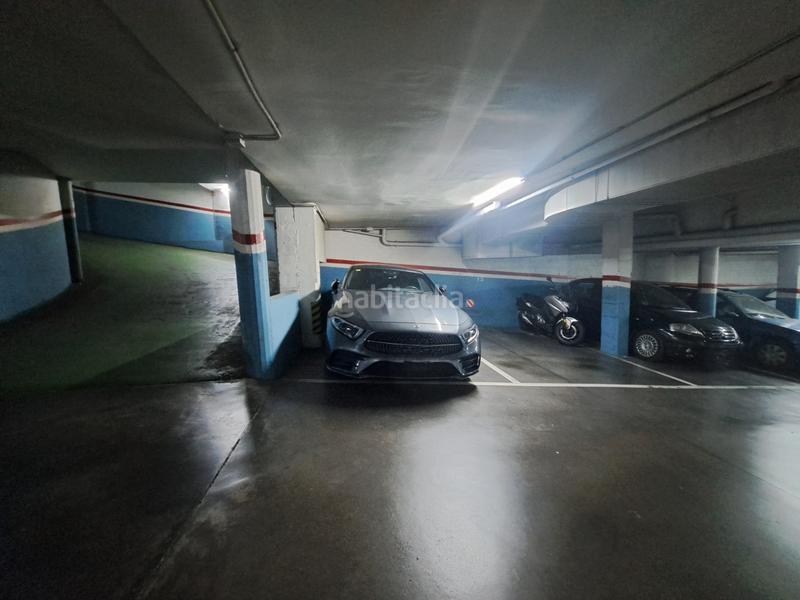 Foto 86824ce7-6292-4b36-92d2-f0dc982e829a. Car parking in carrer joan salvat papasseit 10 in Mataró