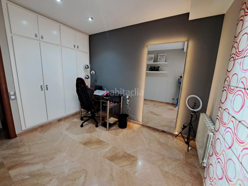 Foto 422b3bd2-528c-42ee-a72f-7d8c1ad59f53. Reihenhaus mit kamin heizung parking in Camí de la Serra Mataró