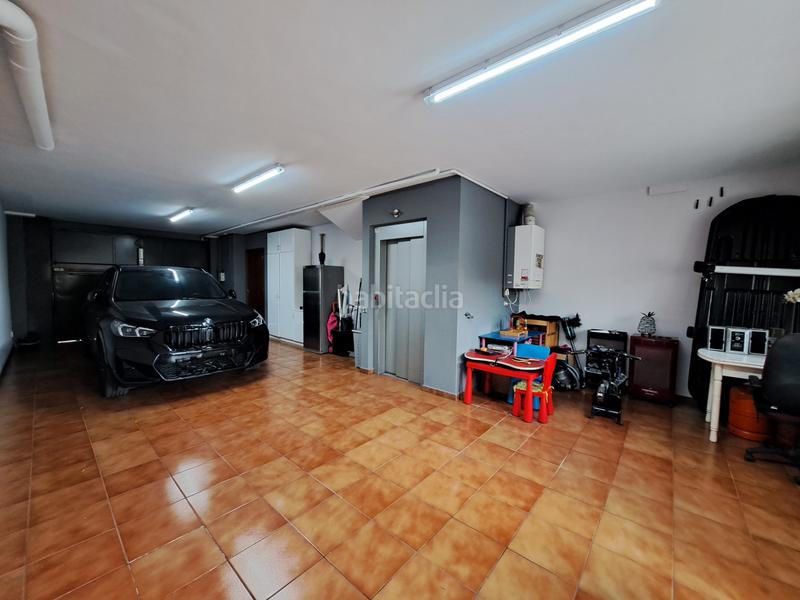 Foto 702add38-b360-46b7-bcc2-7aa7589fabf5. Reihenhaus mit kamin heizung parking in Camí de la Serra Mataró