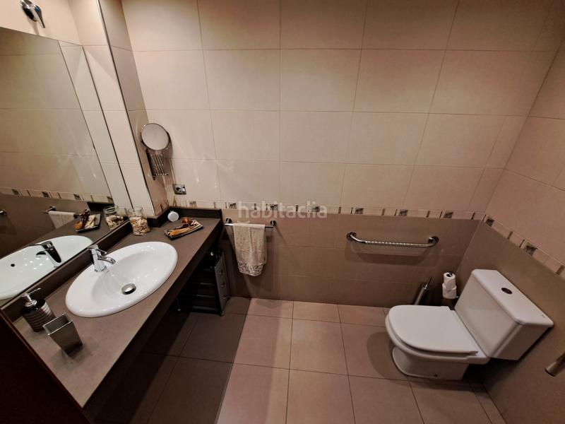 Foto 827c9485-88ec-4bc4-8356-af584ea602fd. Reihenhaus mit kamin heizung parking in Camí de la Serra Mataró