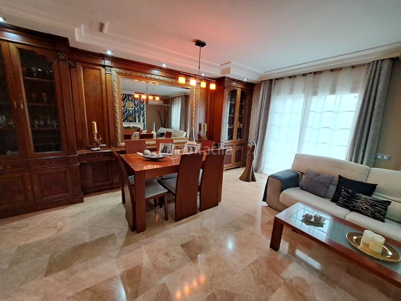 Foto c5d03af6-9b6d-4f54-8097-72b858d62265. Reihenhaus mit kamin heizung parking in Camí de la Serra Mataró