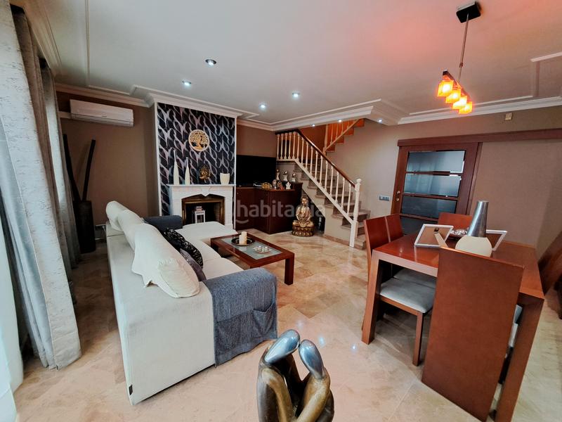 Foto e5b461ce-e6f5-4d79-b48d-5ce9d2c64999. Reihenhaus mit kamin heizung parking in Camí de la Serra Mataró