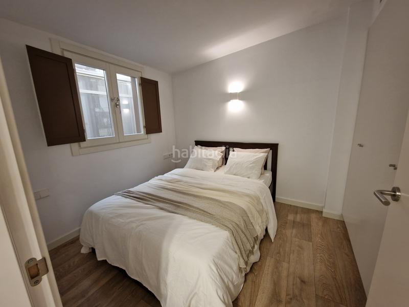 Foto 26f2fc66-4ecc-4bb5-ab05-344b021467e7. Piso  con 81m2 terraza privada en la azotea en Barcelona