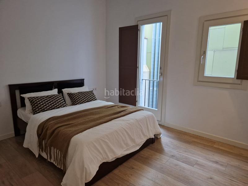 Foto 7c1e59d6-325e-4b36-a342-605e92dc8fcd. Piso  con 81m2 terraza privada en la azotea en Barcelona