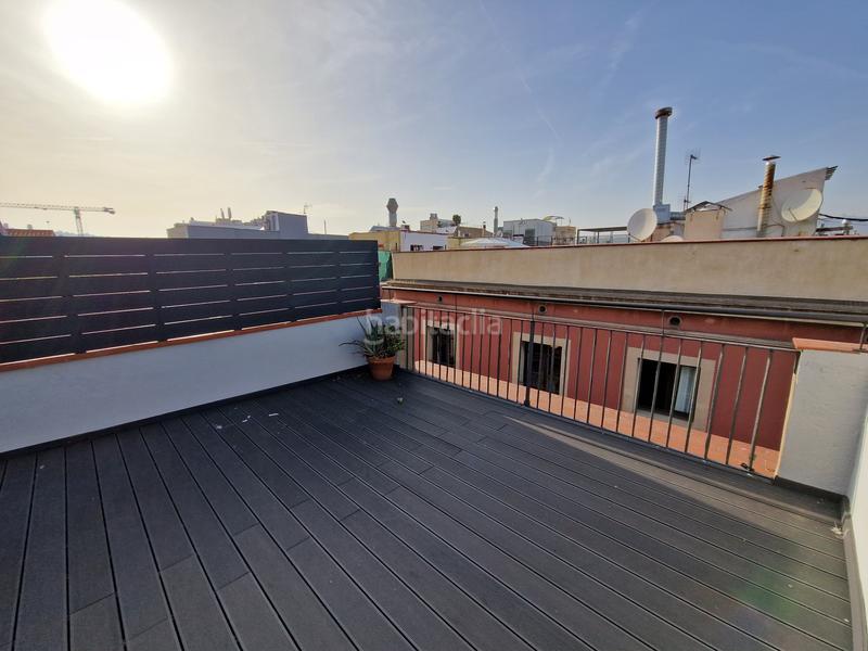 Foto ac76e49d-15df-4c28-8fb3-2ced91746046. Piso  con 81m2 terraza privada en la azotea en Barcelona