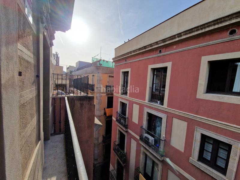 Foto fef1aa08-e984-4f06-a1e4-e6687ea0ea4c. Piso  con 81m2 terraza privada en la azotea en Barcelona